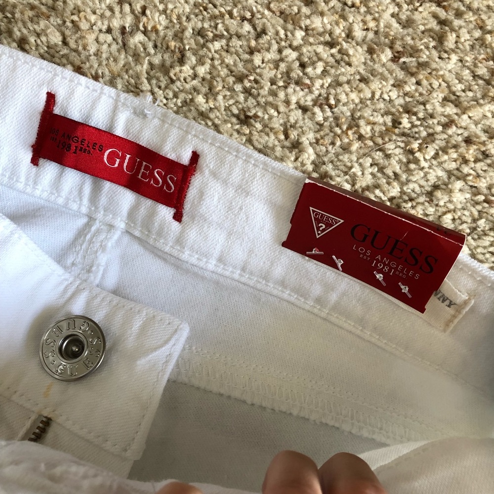 Women’s guess skinny jeans - Picture 3 of 5